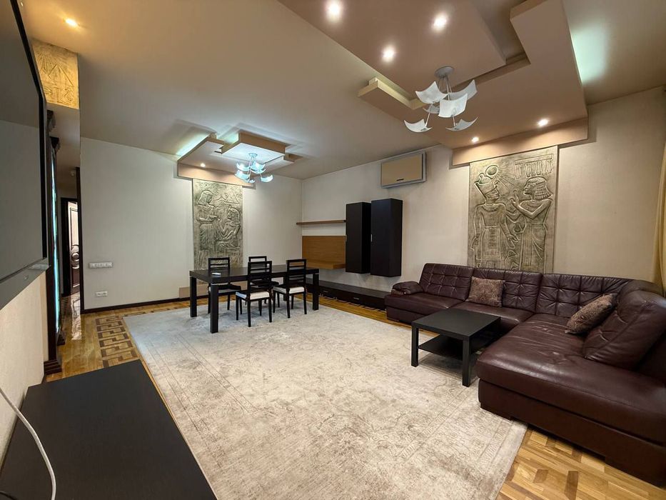 Продаётся 4/4/5 квартира в Gabus Irish Pub,ул Тараса Шевченко, Мирабад