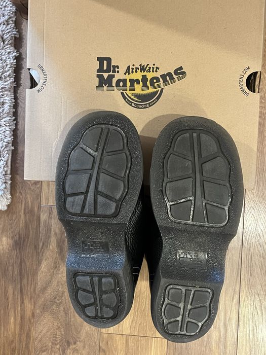 38 Dr. Martens Ниски ботуши с връзки 'Buzz 8i' в Черно