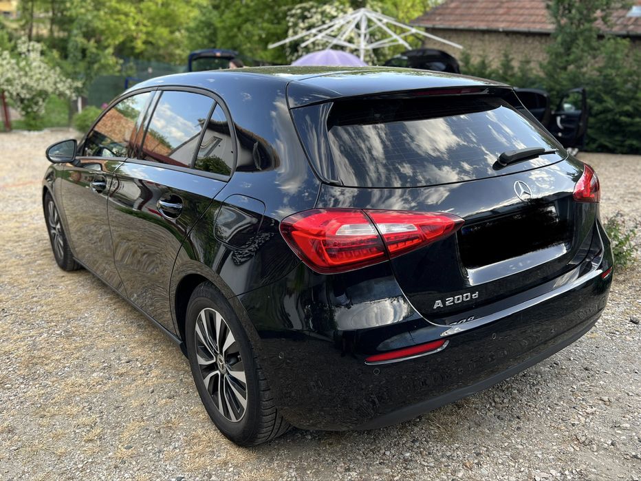 Mercedes-Benz A200