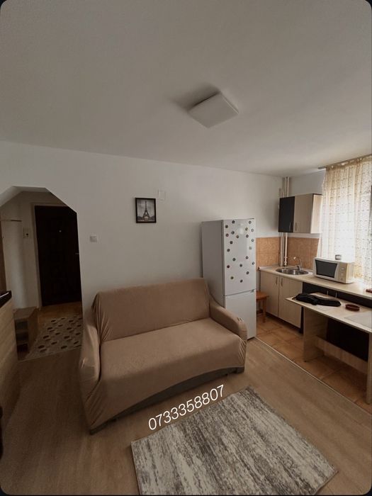Apartament central (Cantemir) de inchiriat (direct proprietar)