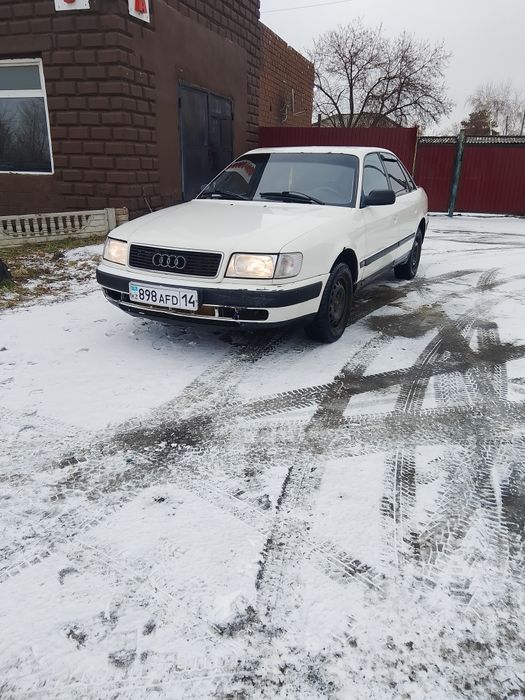 Продам ауди 100с4