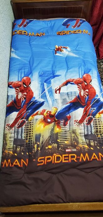 Ko'rpa razmer 1.90x1.40 m