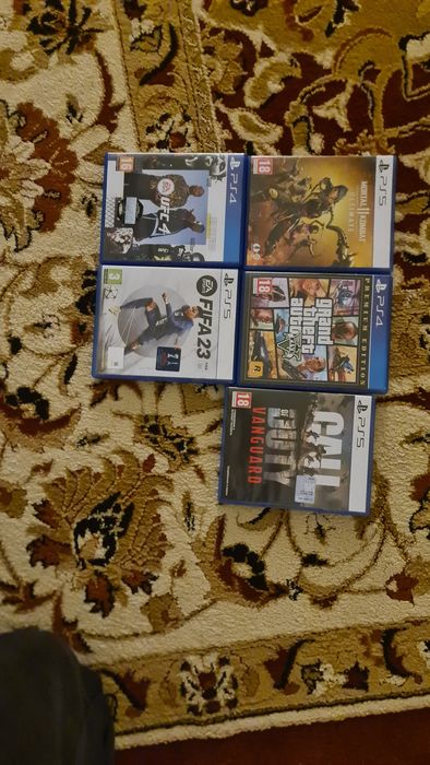 Продаётся PS5 (playstation 5 slim)