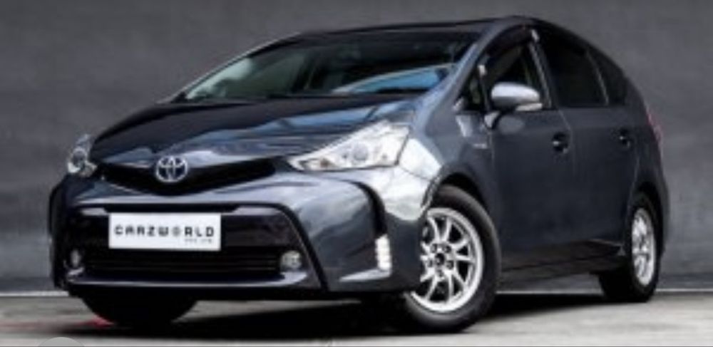 Toyota prius plus  uber bolt