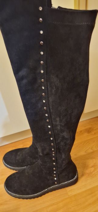 Cizme piele intoarsa