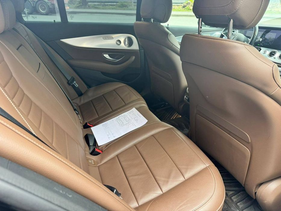 Mercedes Benz W 213 E350