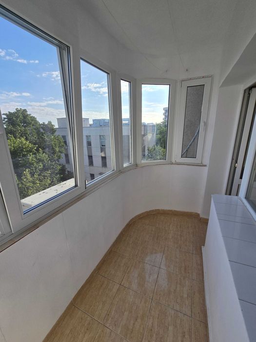 Inchiriez apartament 2 camere central Mamaia