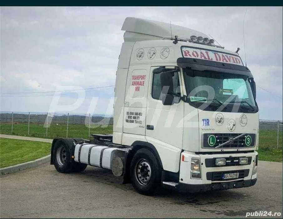 Cap tractor VOLVO FH440