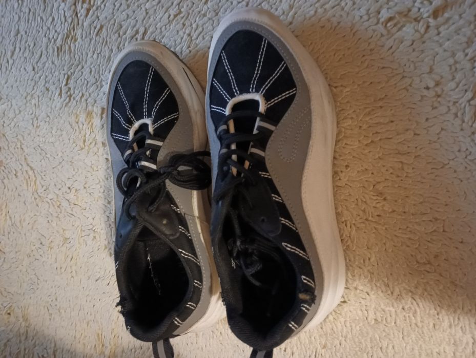 Дамски маратонки