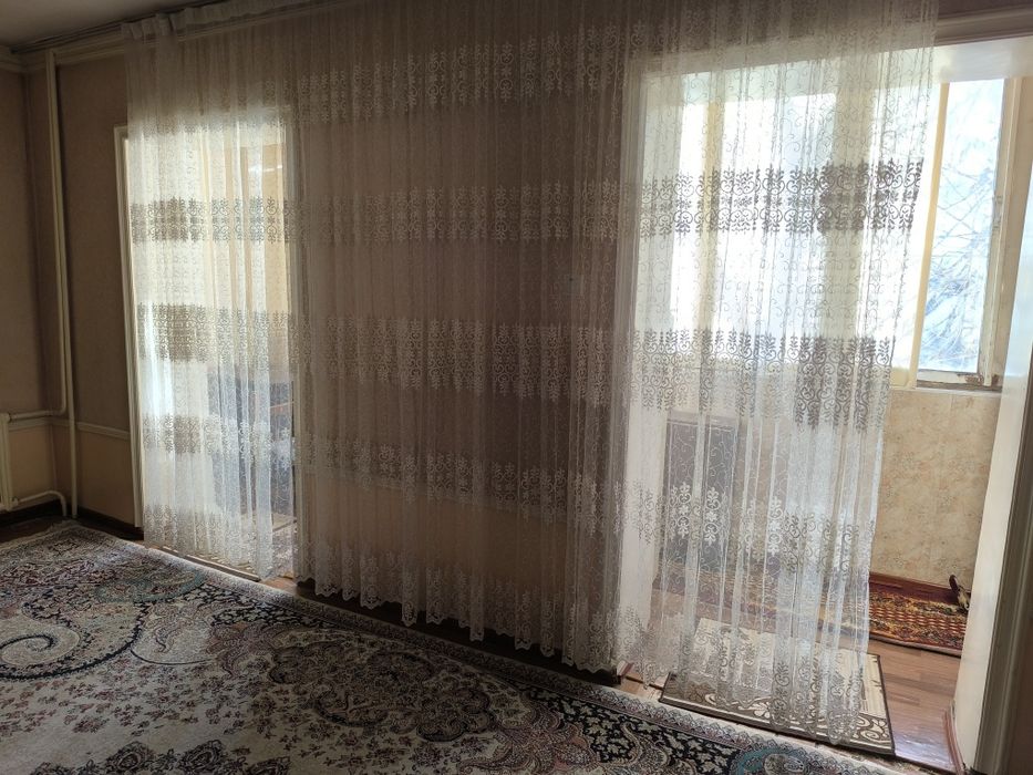 Квартира сотилади тансикбоев