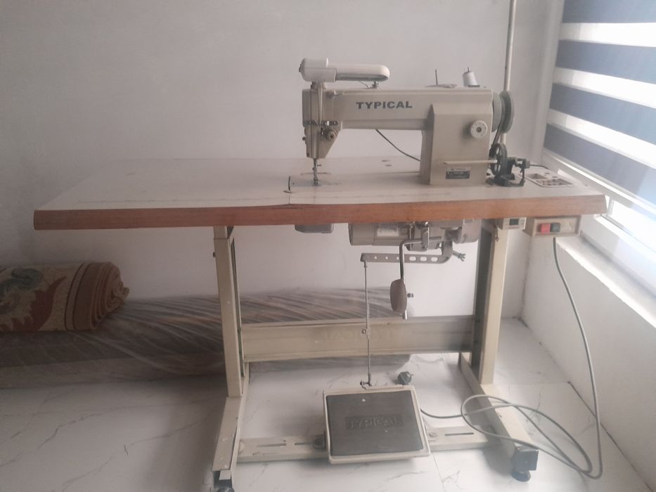 Швейная машинка Typical