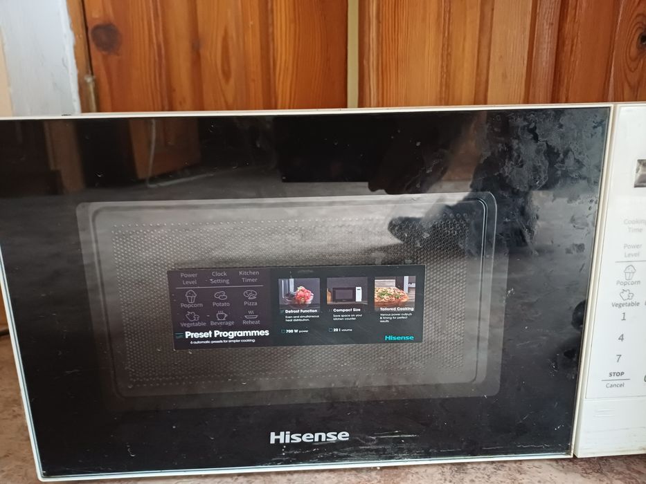 продается 2 микроволновки на запчасти