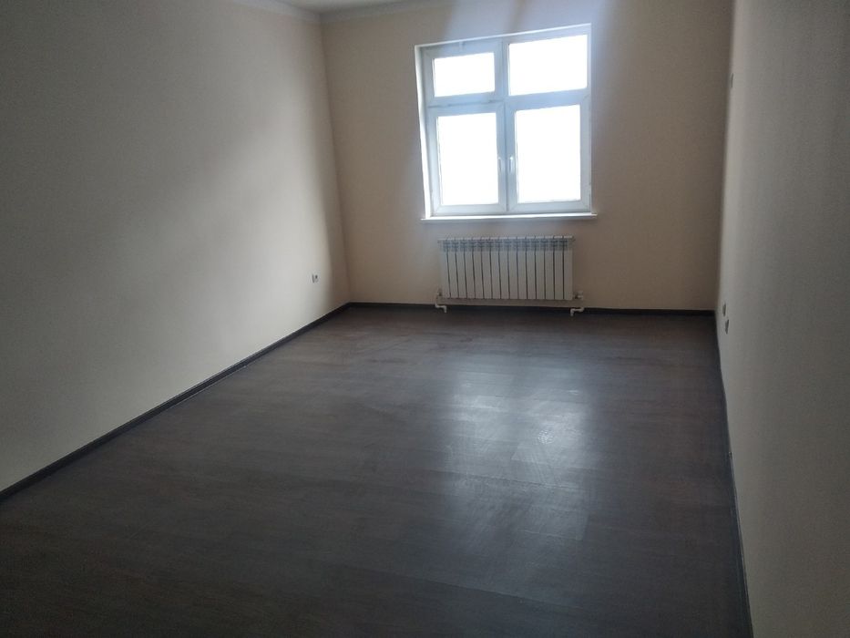 Келес 3/2/5 Сотилади.