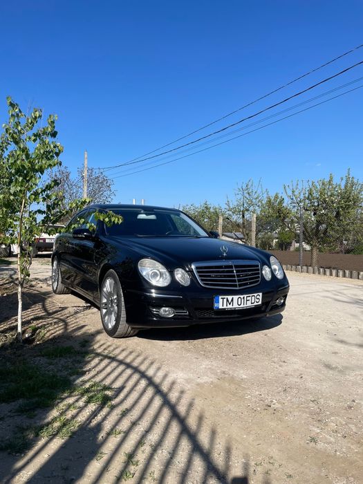 Mercedes E220 W211