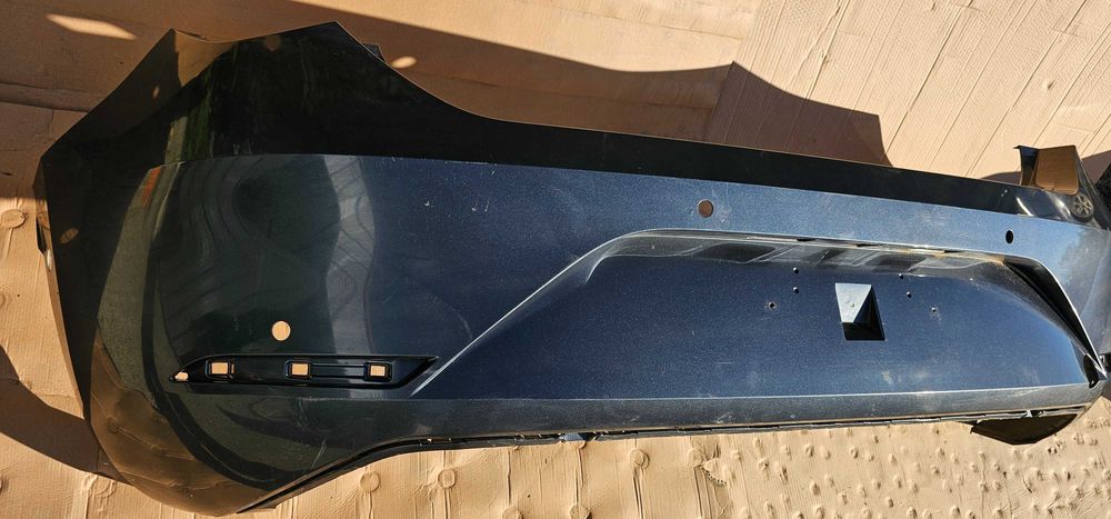 Bara spate Seat Leon Hatchback 2021 2022 / 2023 2024