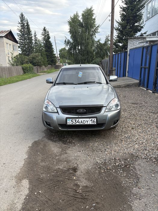 Продам Lada Priora 2011года