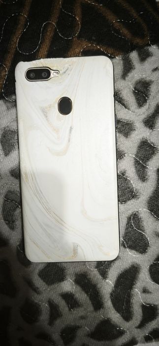Телефон OPPO A5s