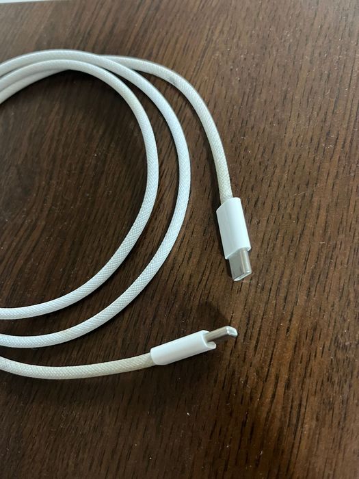 Кабель Type C для iPhone 15, 16, 17