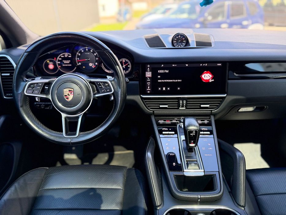 PORSCHE Cayenne 2019 — imagine 4