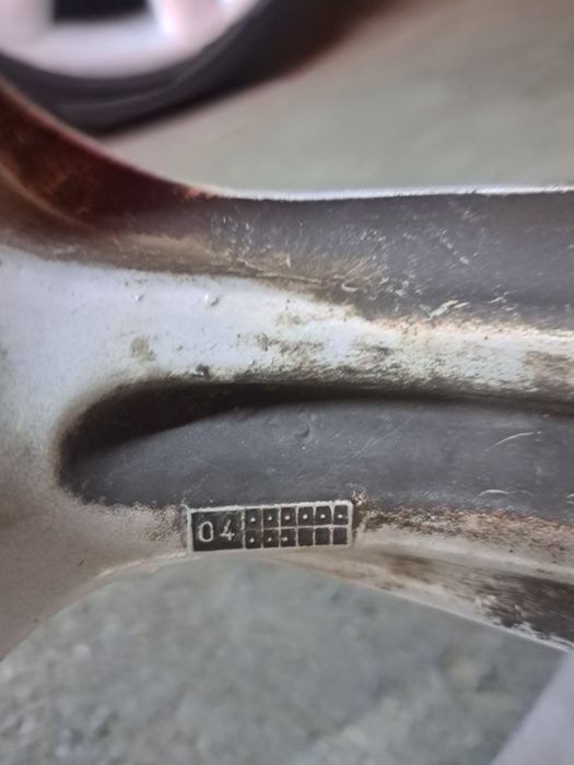 Продам диски R17  5×114.3 et35