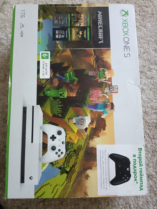 Продам xbox one s 1 tb.