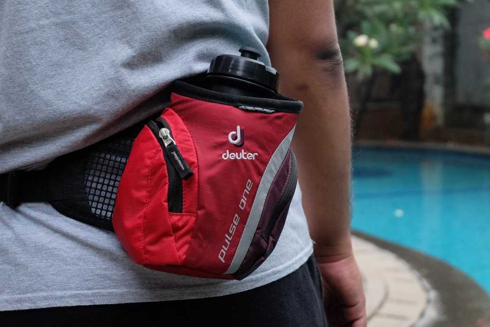 Deuter Pulse One чанта за кръста за бутилка