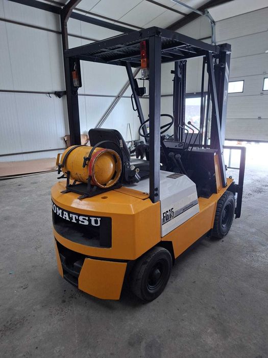 Motostivuitor Komatsu