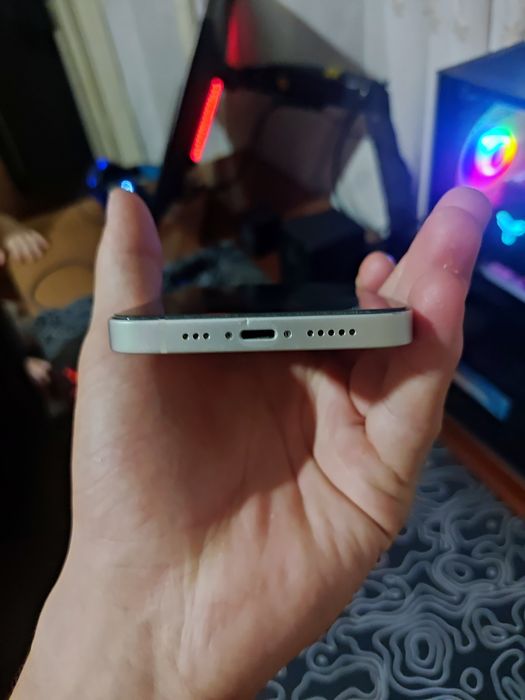 iPhone 13  128gb