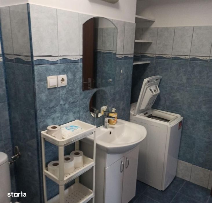 Apartament 3 camere, Parcare, Zona Teilor