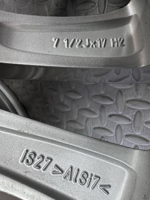 17-цола - Audi - A4-A5-A6-Q3-Q5-TT