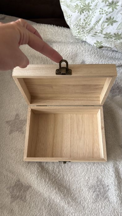 Дървени кутии за декорация нови