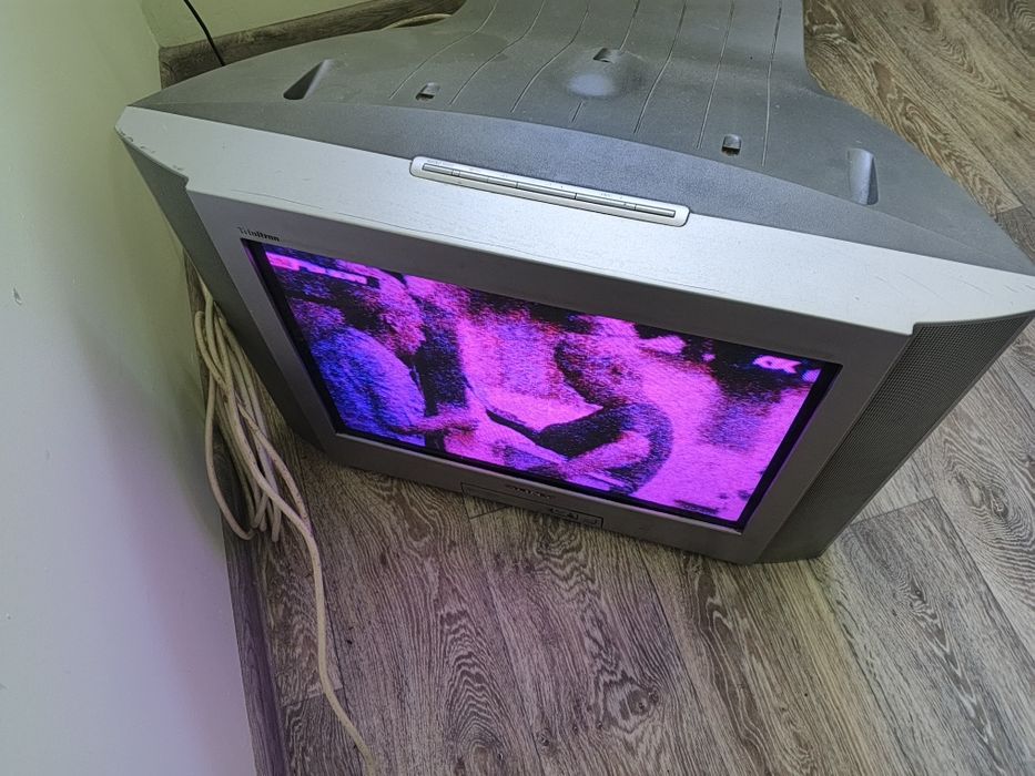 Телевизор SONY бу