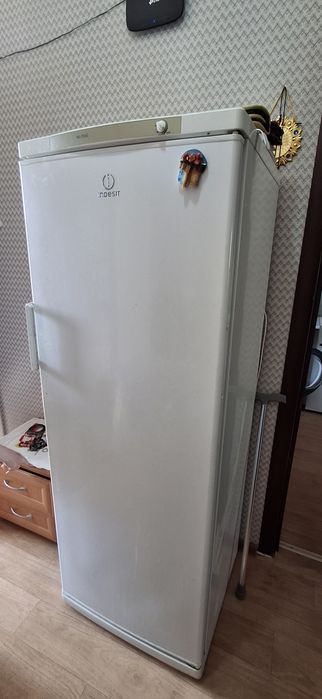 Продам холодильник в нерабочее состоянии