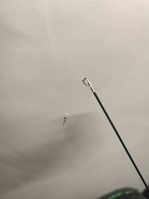 спининг въдица с макара