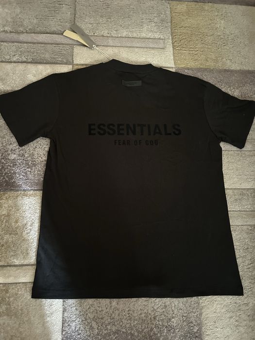 Tricou essentials m nou