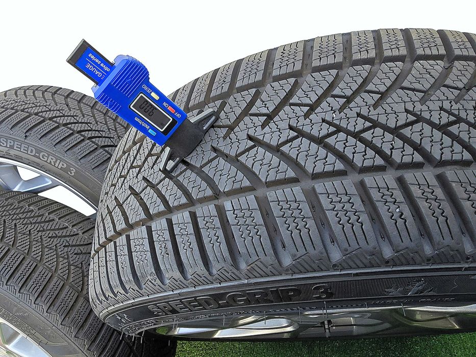 Оригинални джанти FORD с гуми 205/45/17- зимни