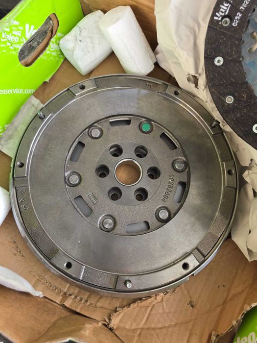 Комплект съединител Valeo 837394 FullPACK Peugeot Citroen DS 1.6 HDi