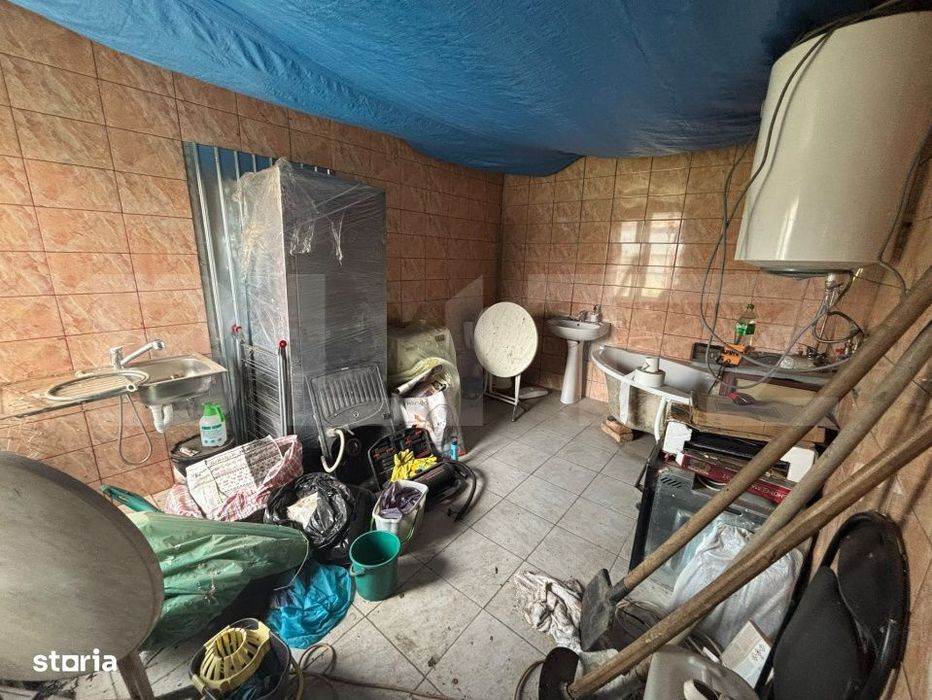 Casa de vanzare, 60 mp, zona Titu
