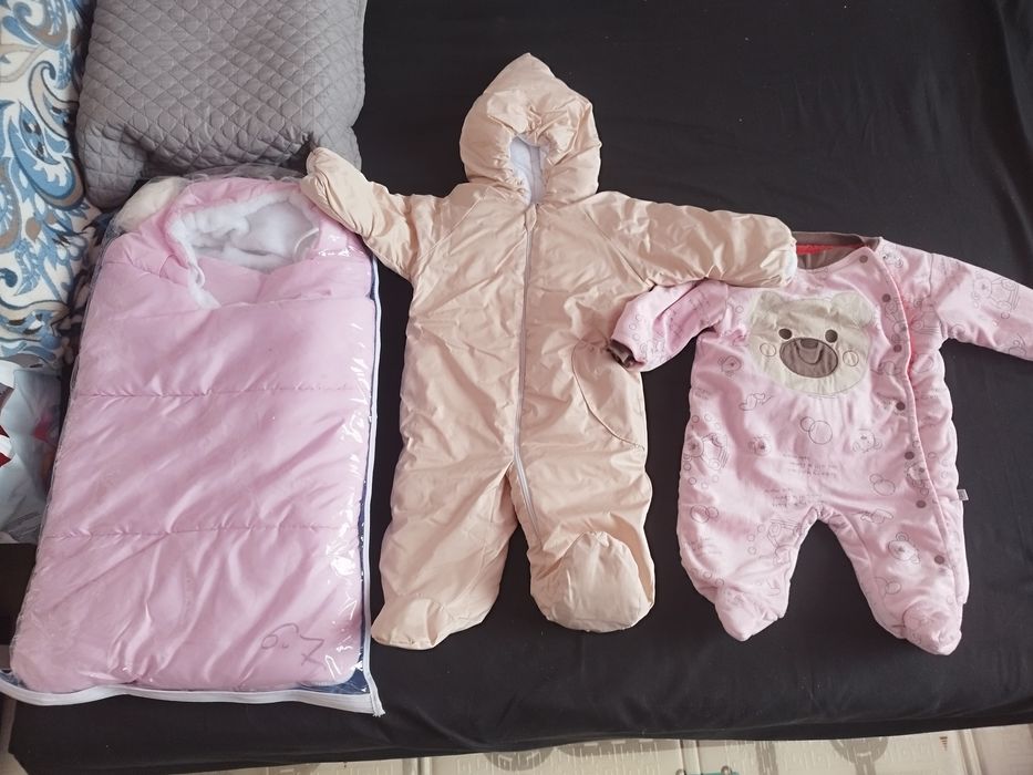 Отдам детские вещи на девочку