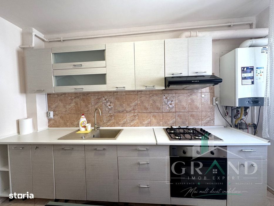 2 Camere Decomandat | 50 Mp+Balcon | Parcare | Zona Florilor–Florest