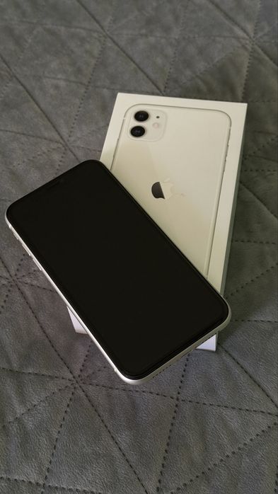 iPhone 11 / 64GB / White *КАТО НОВ*