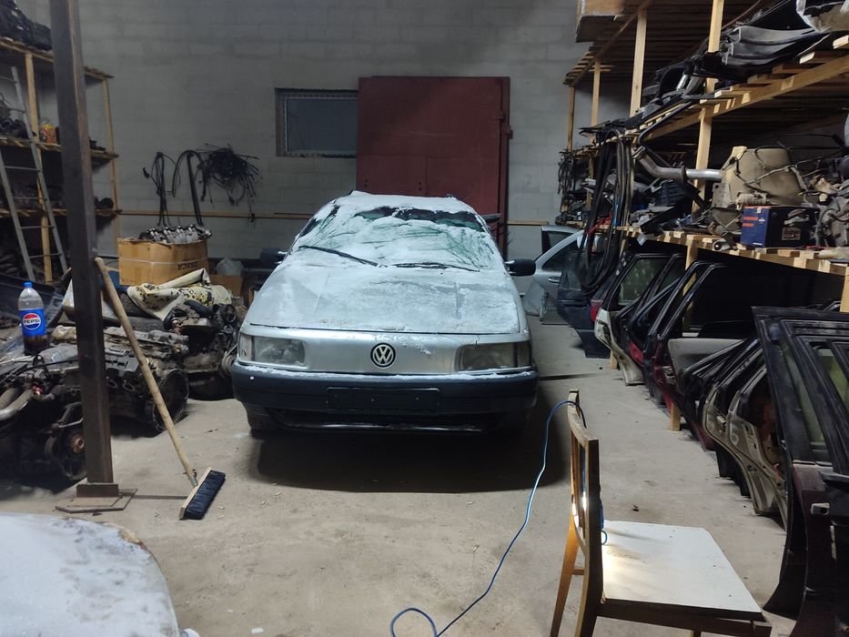 Запчасти на пассат Б3