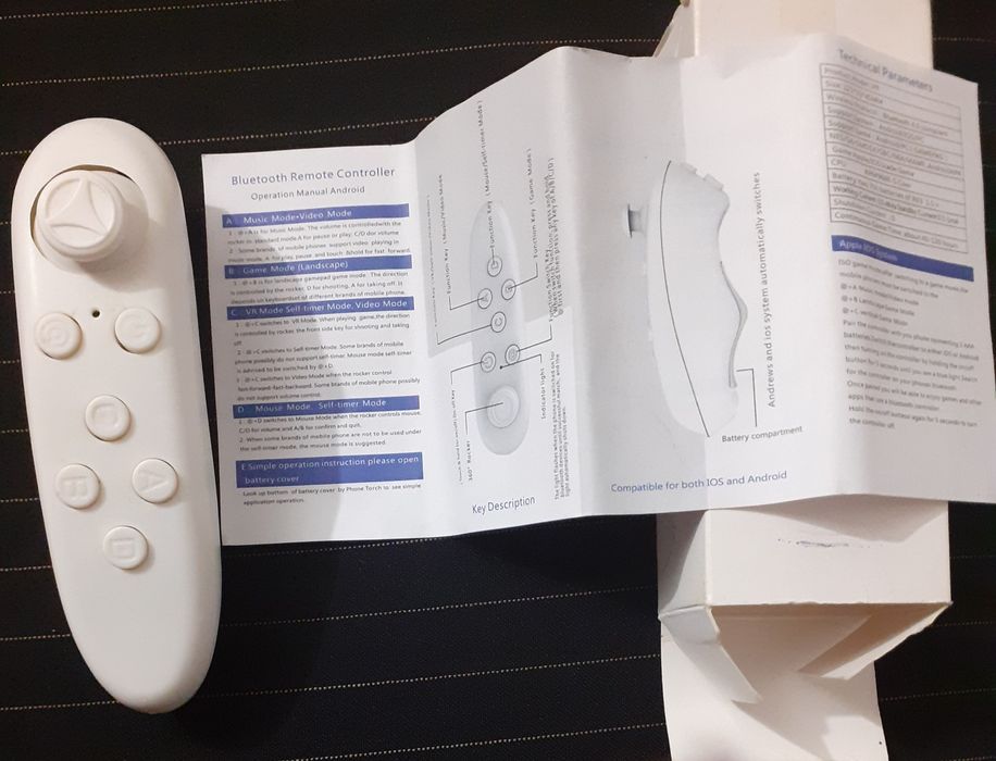Vând Telecomandă Bluetooth 4.0 VR pentru telefon,ochelari VR etc. wireless controler de joc, joystick gamepad
