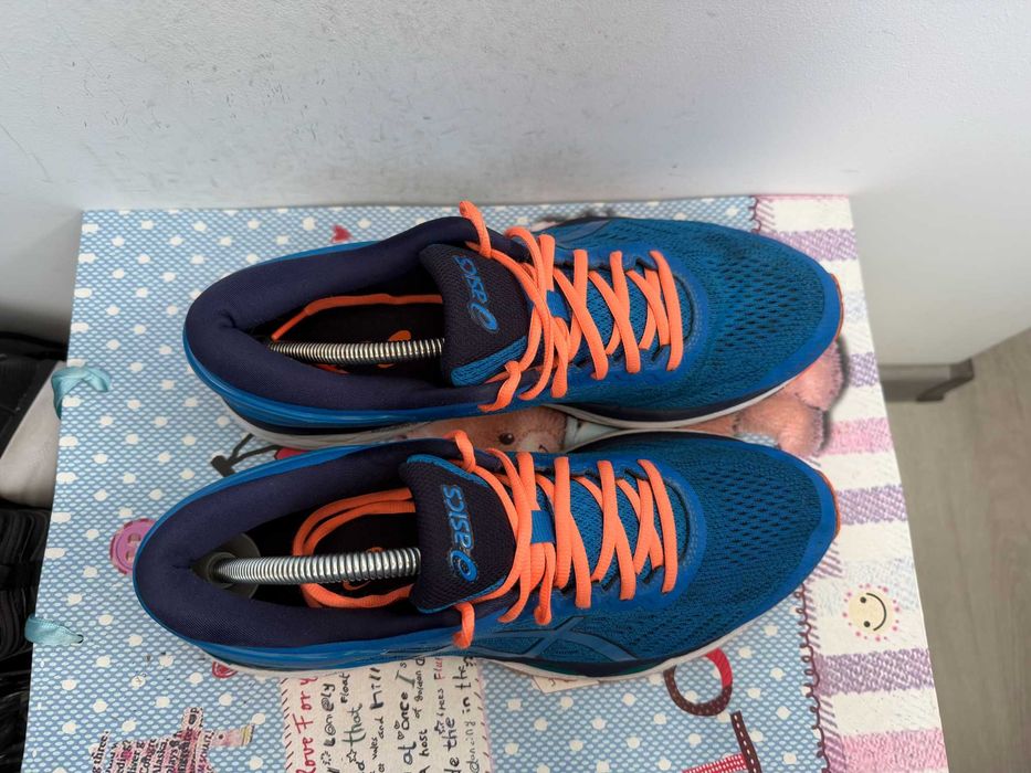 Asics Gel-Kayano 24''оригинални маратонки 44 номер