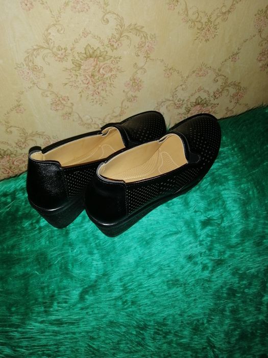 Нови дамски обувки