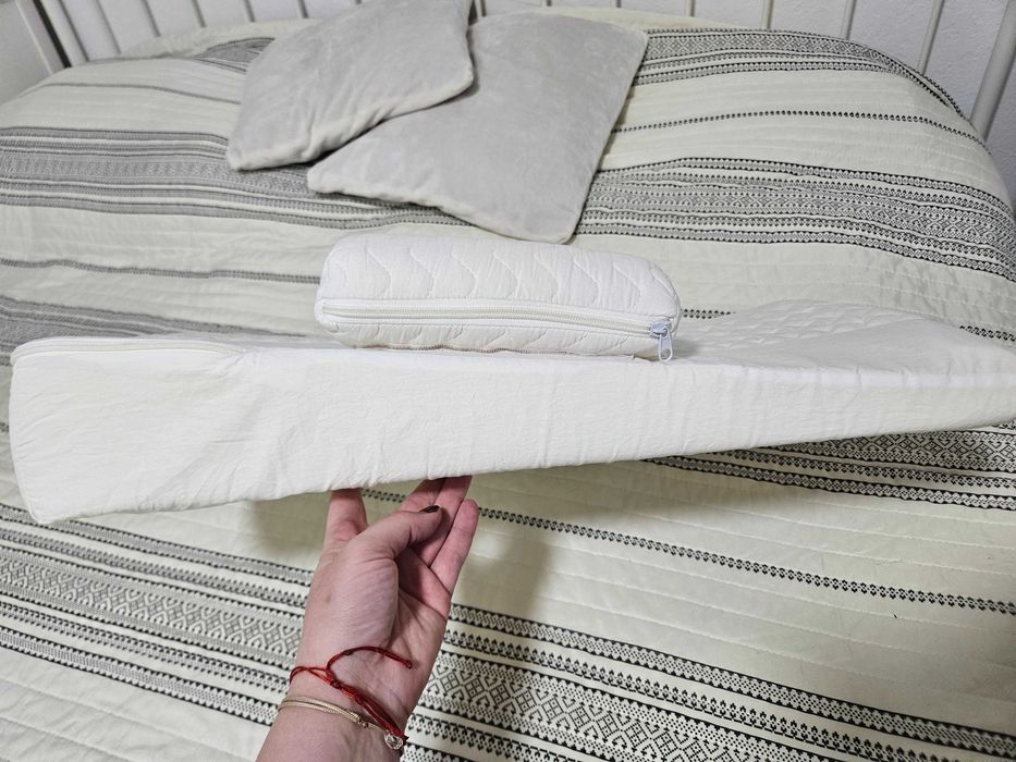 Възглавница против обръщане 2в1