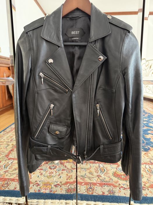 Женская кожаная куртка