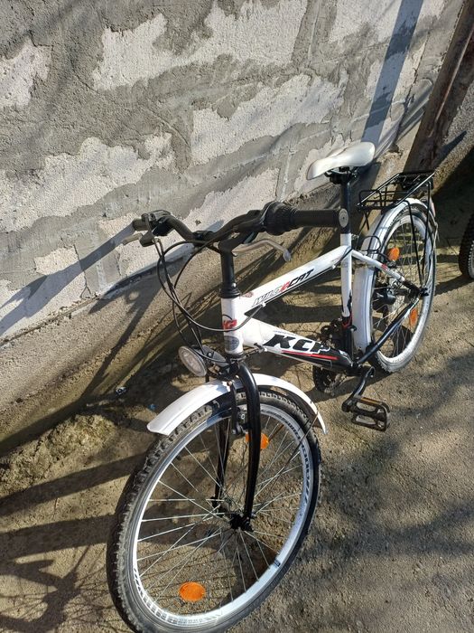 Vând 1 bicicleta