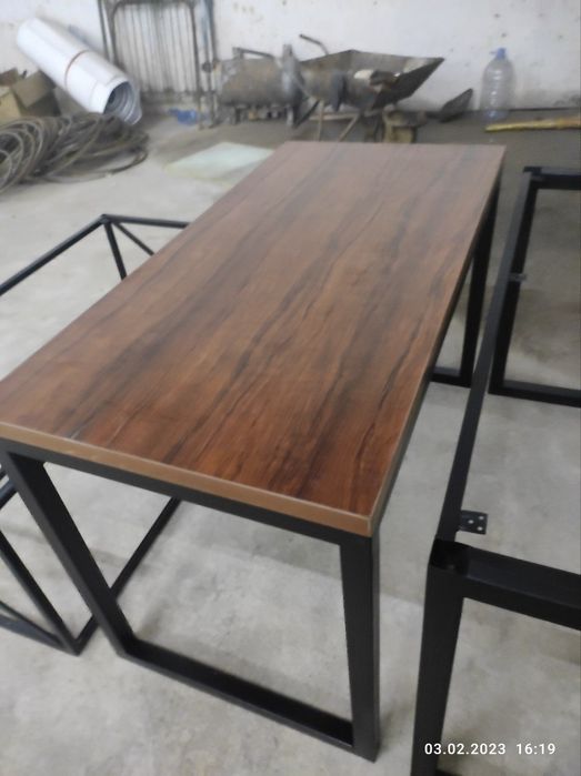 Stol loft NAVINKA 2026