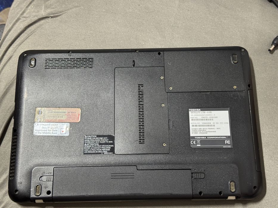 Laptop Toshiba Satellite L750